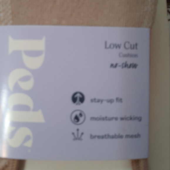 NWT PEDS  Low Cut Socks for  Womens 8-12 Cushion No Show Nude Color - Picture 3 of 10